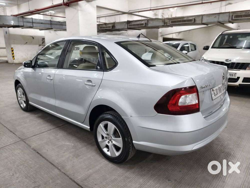 Skoda Rapid 1.6 Mpi At Style, 2017, Petrol