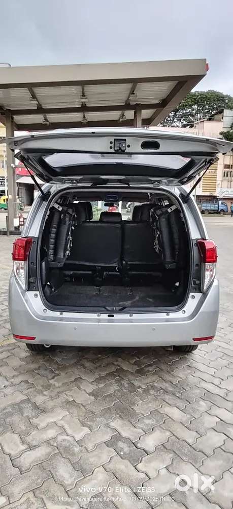Toyota Innova Crysta 2018 Variant