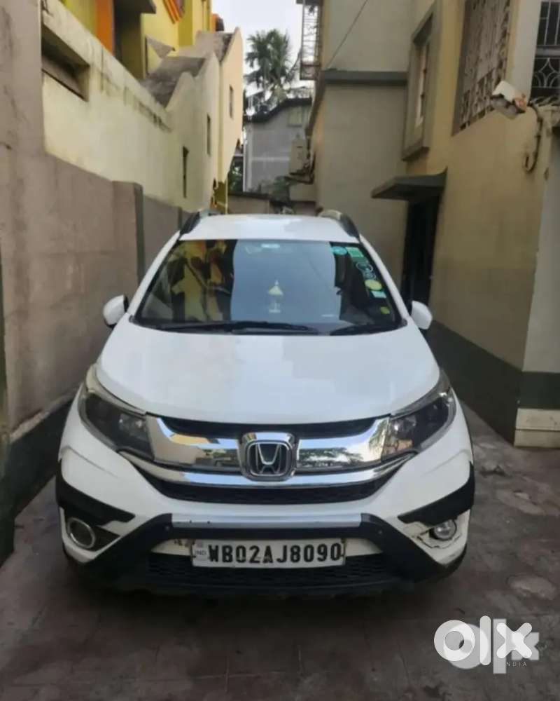 Honda Br-v 2016 Diesel Well Maintained.