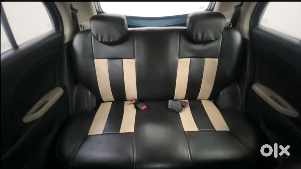 Nissan Micra Active Xv, 2015, Petrol