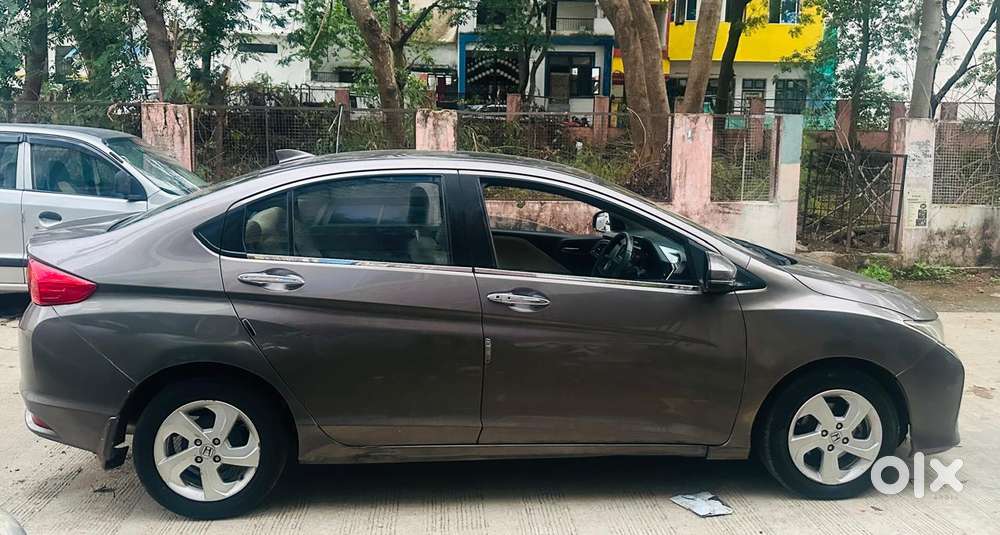 Honda City V Mt Sunroof, 2014, Diesel