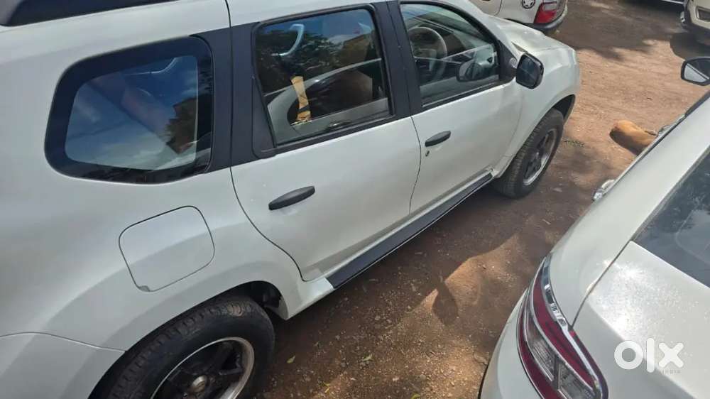 Nissan Terrano  Additional Allow Wheels Leather Seat Covers