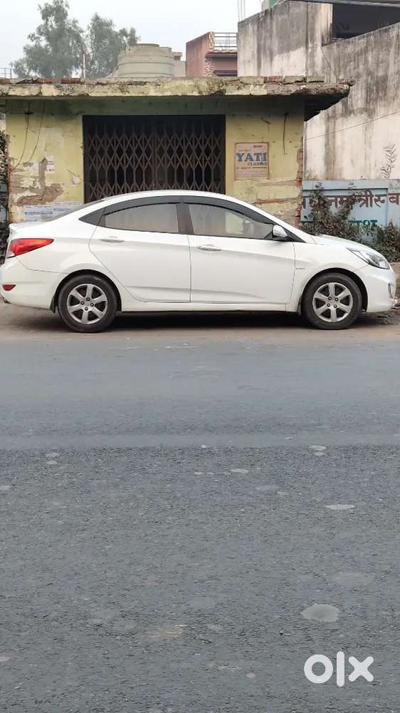 Hyundai Verna 1.6 Sx 2012
