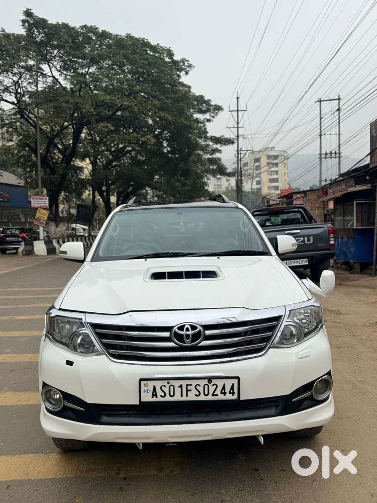 Toyota Fortuner 3.0 4x2 Automatic, 2013, Diesel