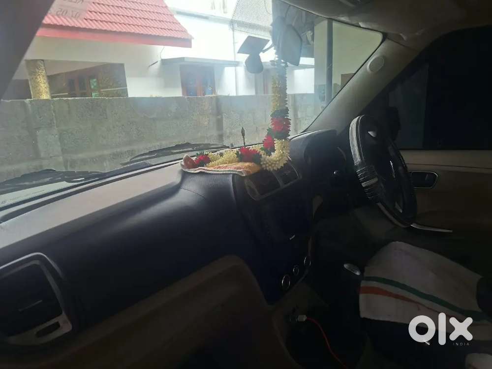 Mahindra Bolero Neo 2022 Variant