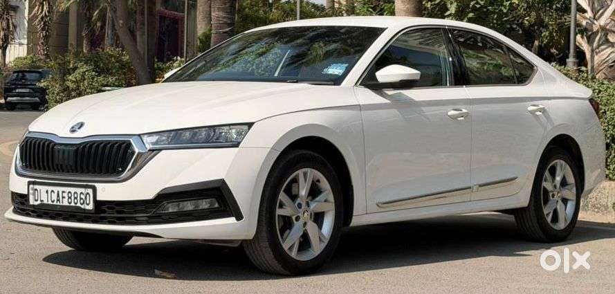 Skoda Octavia 2.0 L K Tsi At, 2022, Petrol