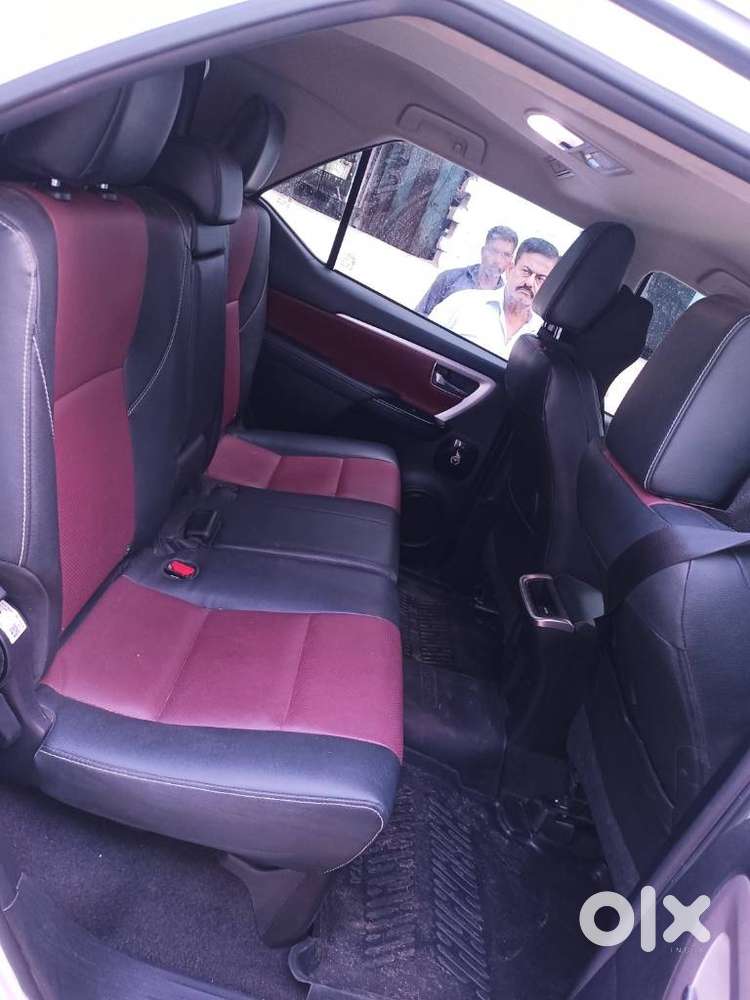 Toyota Fortuner Legender 4x2 At 2.8, 2025, Diesel