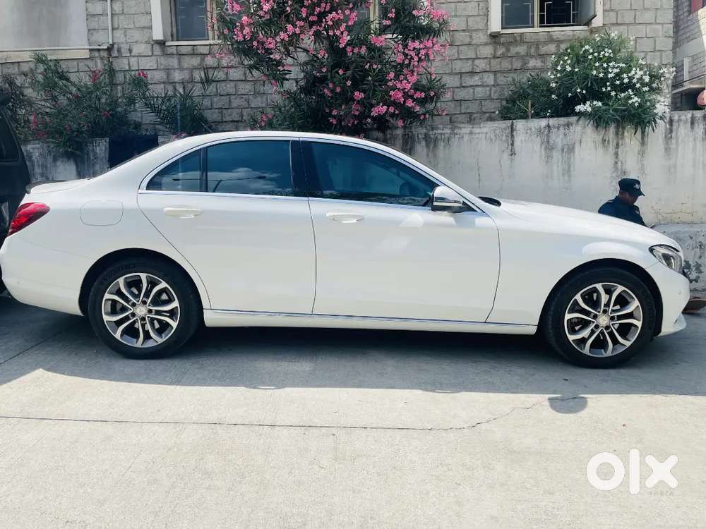 Mercedes-benz C Class 2017 Petrol 39700 Km Driven