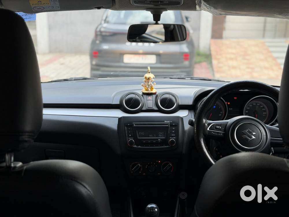 Maruti Suzuki Swift Vxi + Manual, 2019, Petrol