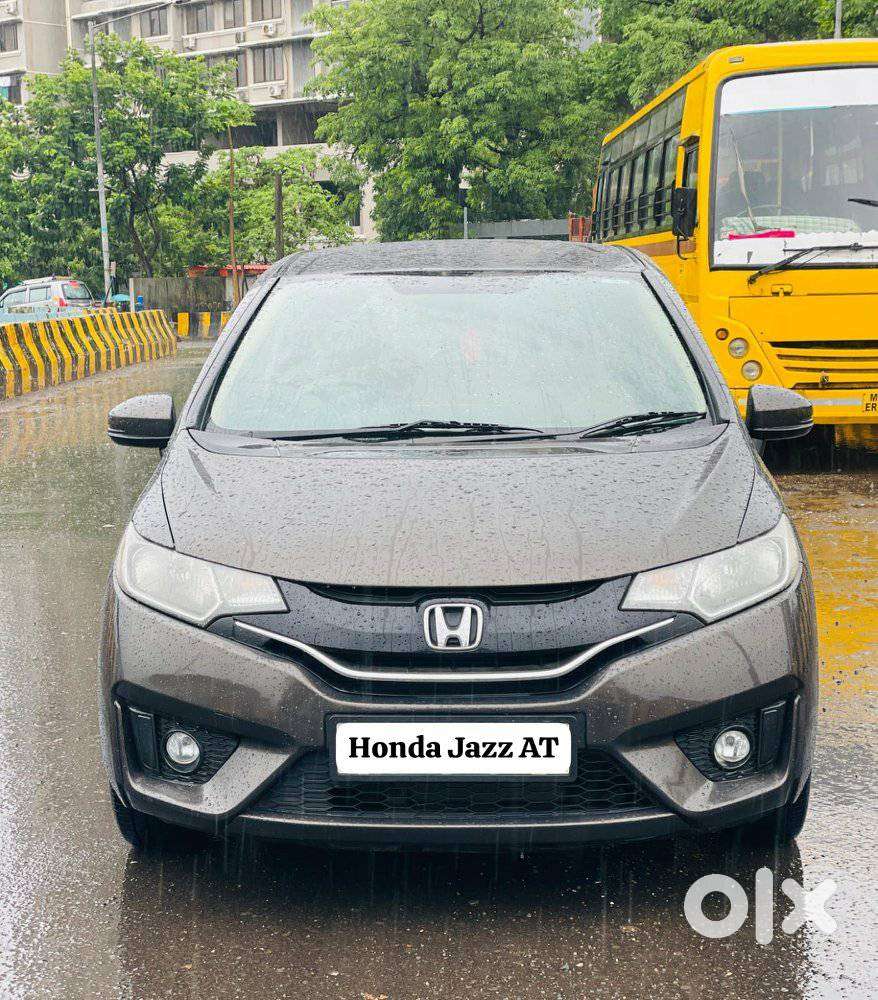 Honda Jazz V Automatic, 2016, Petrol