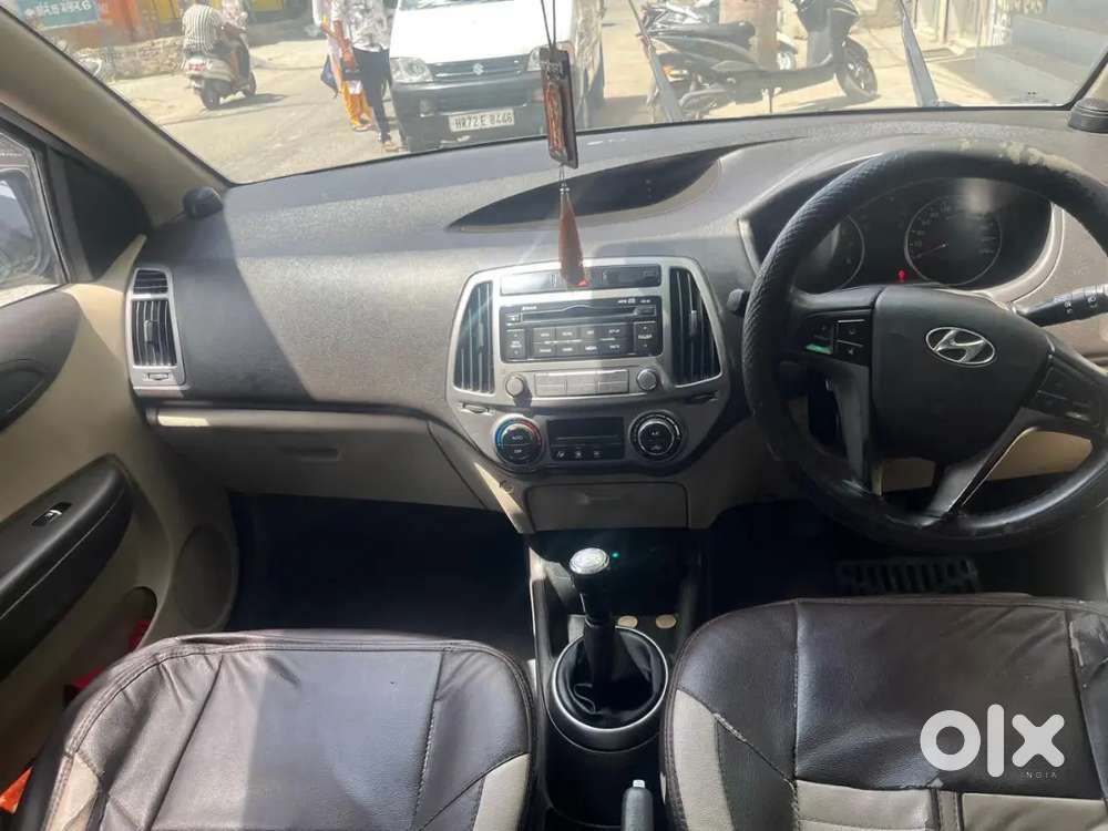 Hyundai I20 Spotz 2014 Hybrid