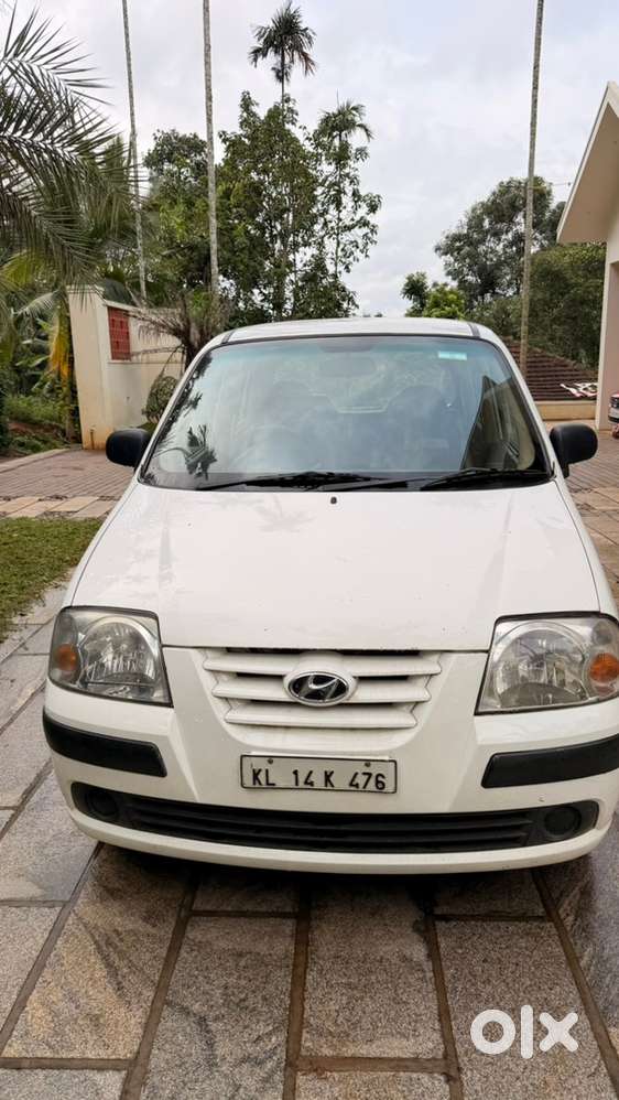 Single User Hyundai Santro Xing 2010 Petrol Car