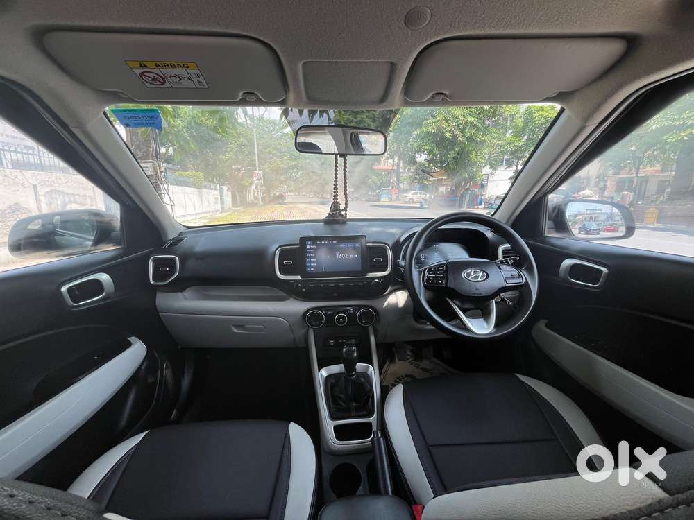 Hyundai Venue 1.2 S (o), 2025, Petrol