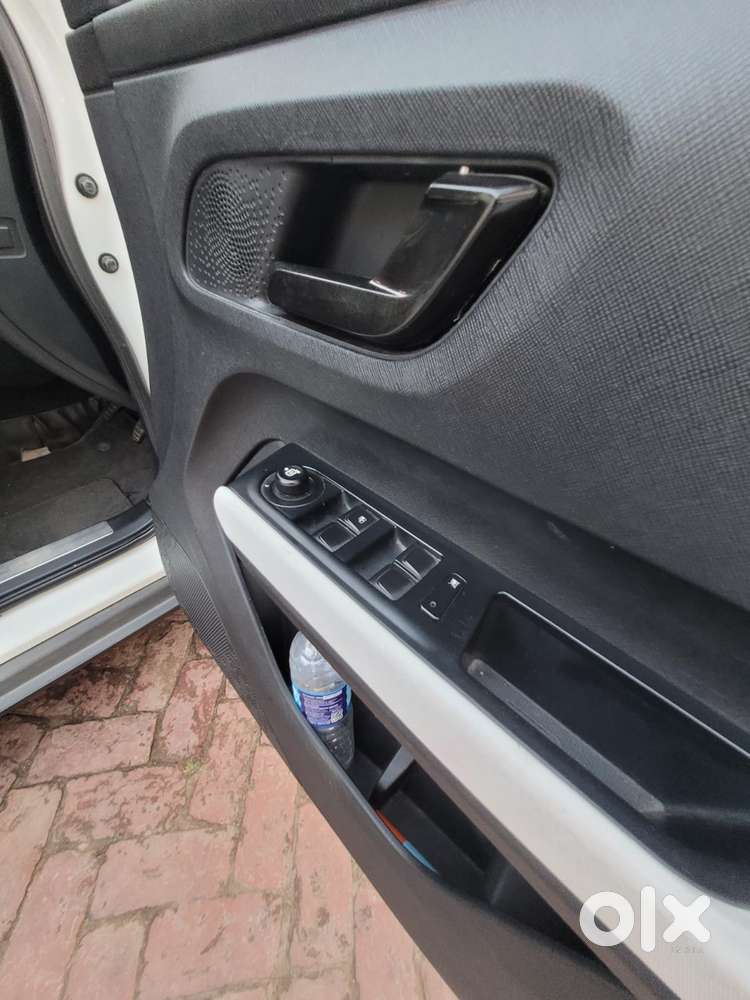 Tata Punch 1.2 Revotron Creative Mt Kaziranga Edition, 2022, Petrol