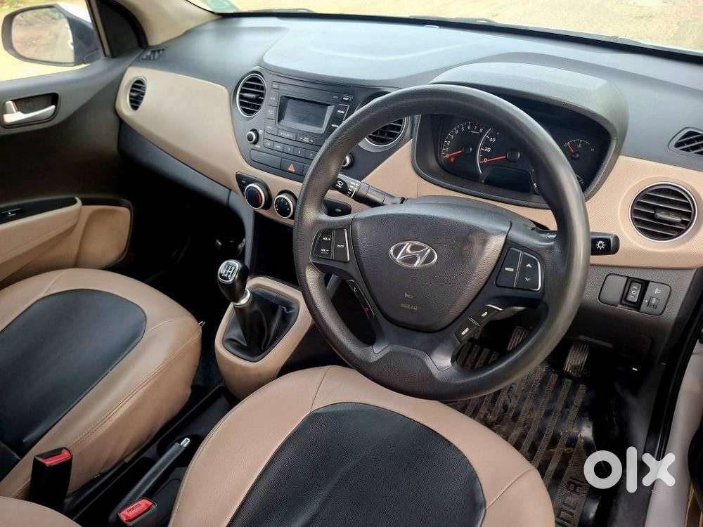 Hyundai Grand I10 Sportz, 2016, Petrol