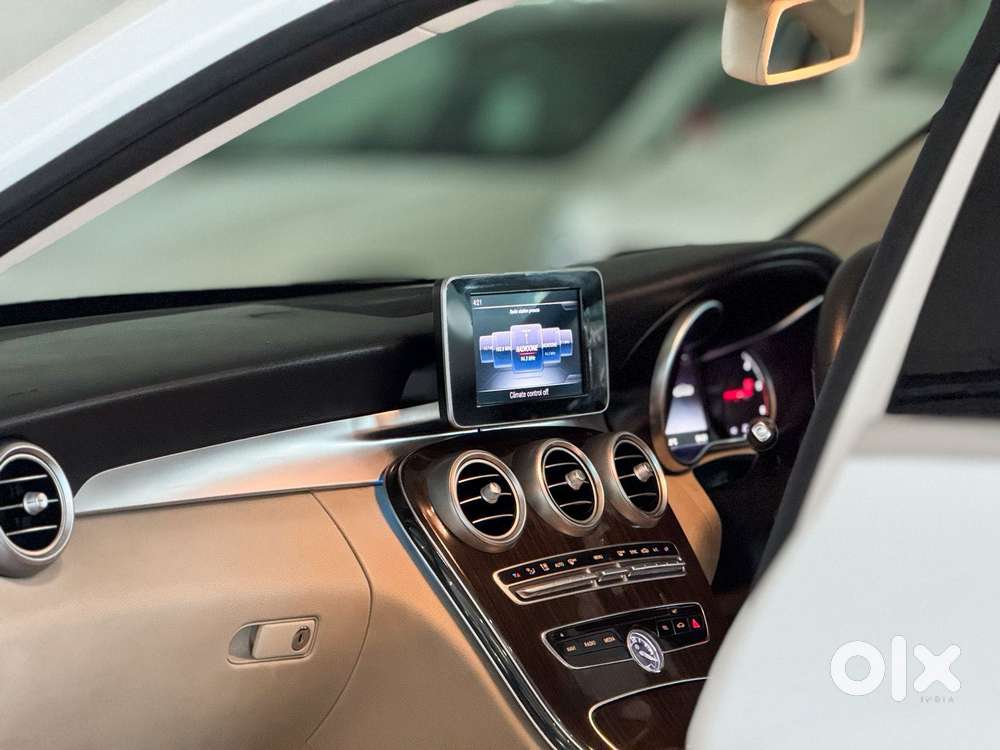 Mercedes-benz C-class C 200 Progressive, 2017, Petrol