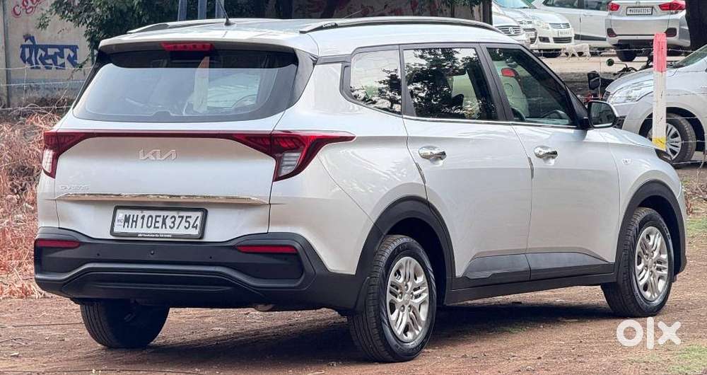 Kia Carens G 1.5 6mt Premium (o) 7-seater, 2025, Petrol