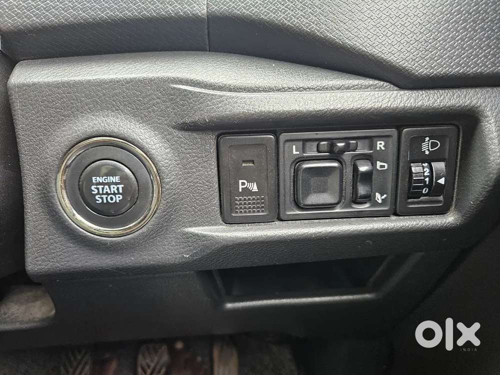 Maruti Suzuki Vitara Brezza Zdi+ Dual Tone 2017