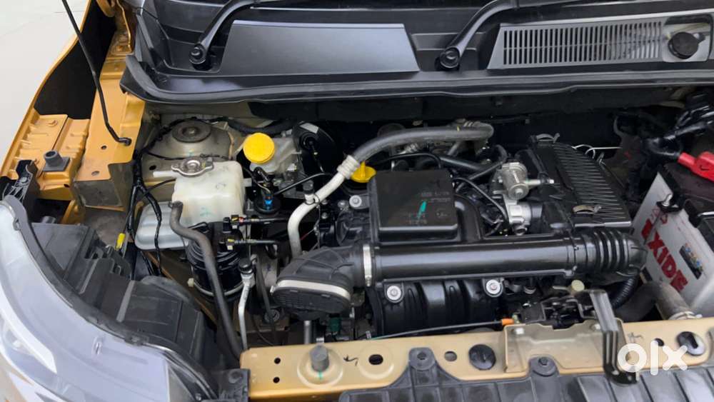 Renault Triber Rxz Easy-r Amt, 2023, Petrol