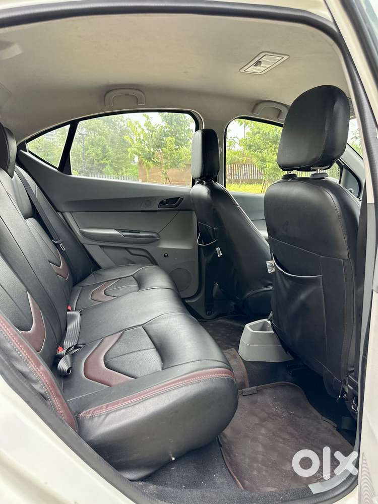 Tata Tigor Xe, 2022, Petrol