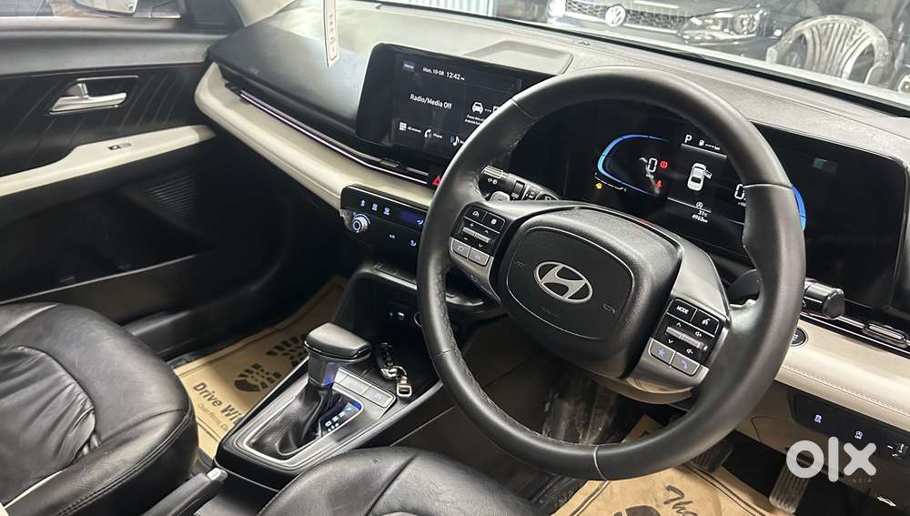 Hyundai Verna 1.5 Sx Ivt, 2025, Petrol