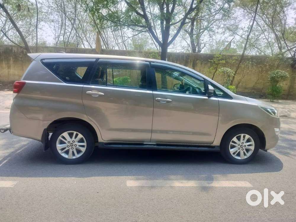 Toyota Innova Crysta 2.4 G Mt 7 Str, 2019, Diesel