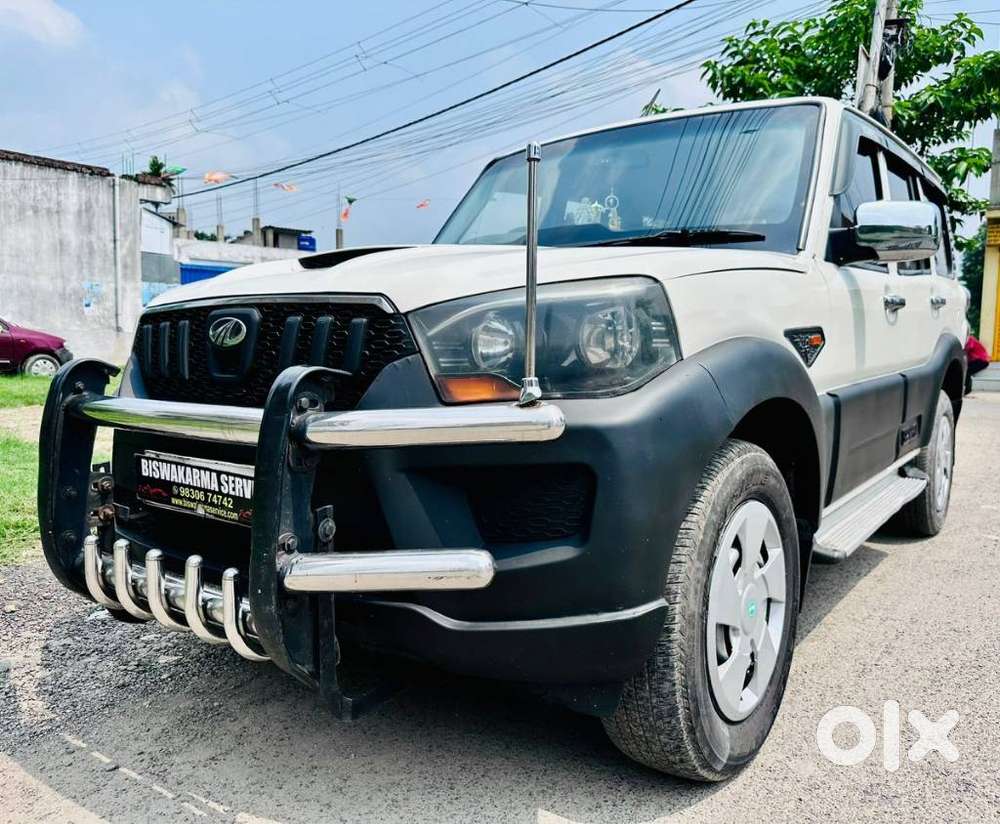Mahindra Scorpio S4 Plus 9s, 2014, Diesel