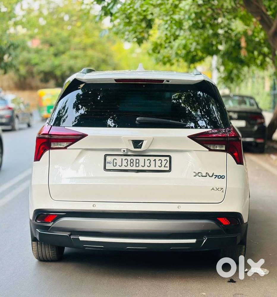 Mahindra Xuv700 2.2 Ax 7 Diesel At Luxury Pack Str, 2025, Diesel
