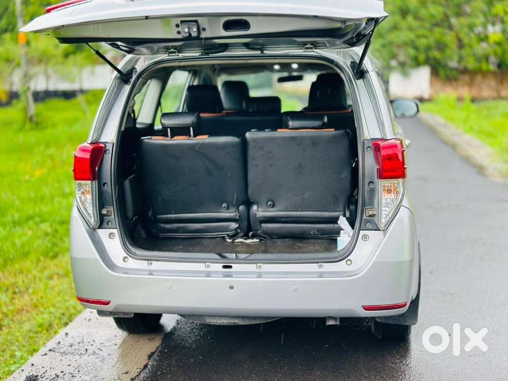 High Quality Toyota Innova Crysta Diesel Manual 2018
