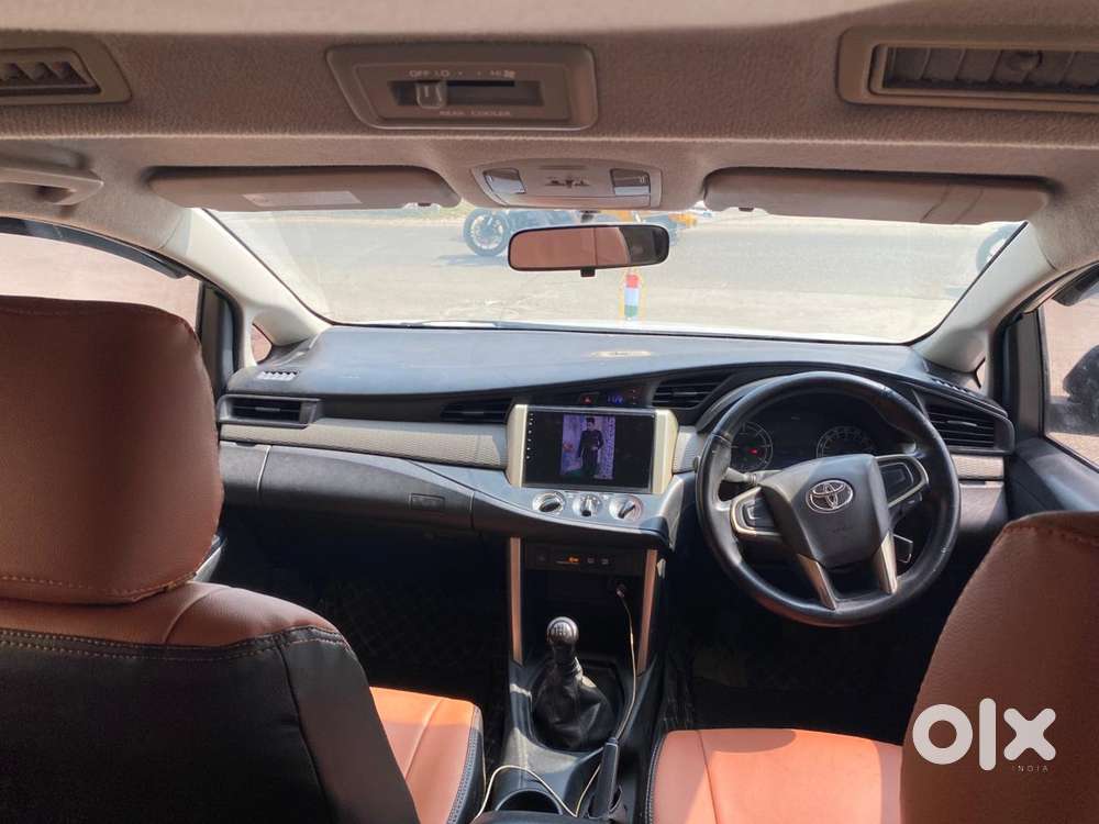 Toyota Innova Crysta 2.4 G Mt 7 Str, 2017, Diesel