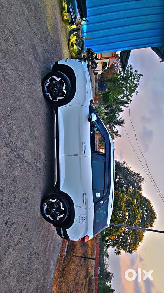 Hyundai Alcazar 2022 Diesel Well Maintained