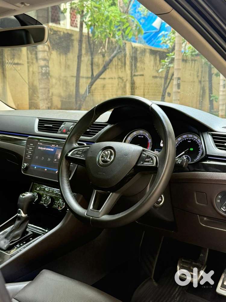 Skoda Superb 2.0 Tsi At L&k, 2019, Petrol