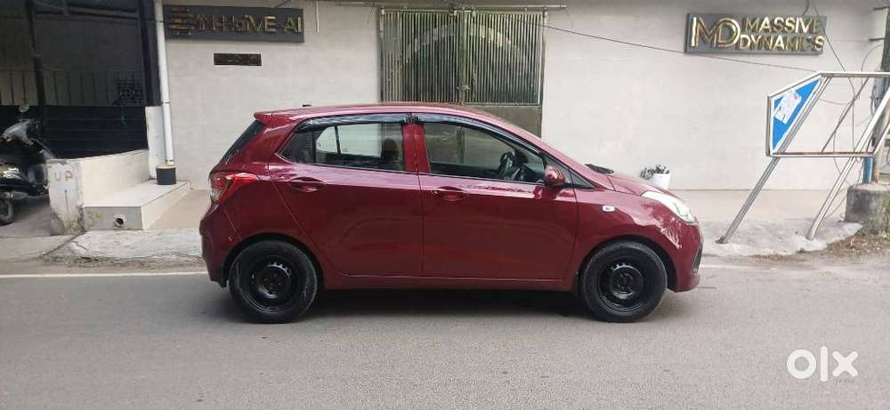 Hyundai Grand I10 Era, 2015, Petrol
