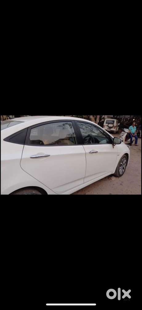 Hyundai Verna 2015 Petrol Well Maintained