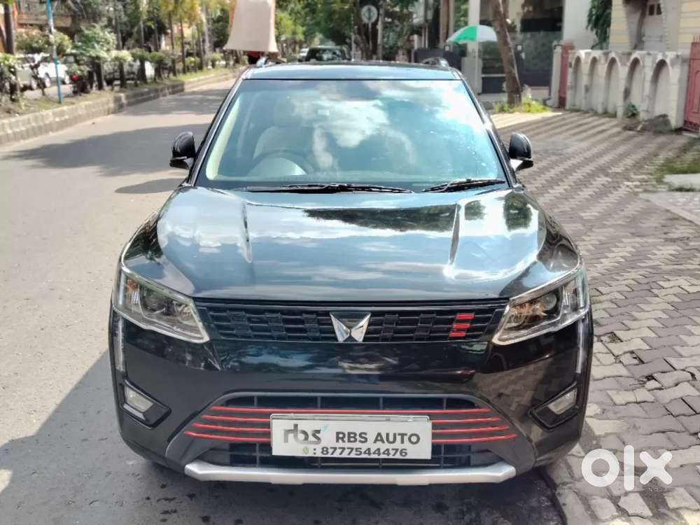 Mahindra Xuv300 W8, 2022, Petrol