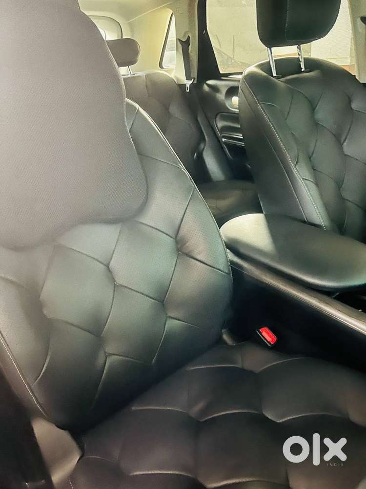 Mg Windsor Ev Essence
