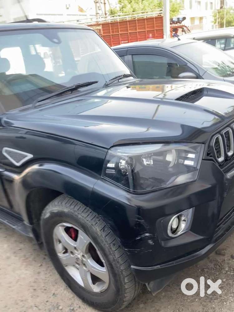 Mahindra Diesel Car 2020
