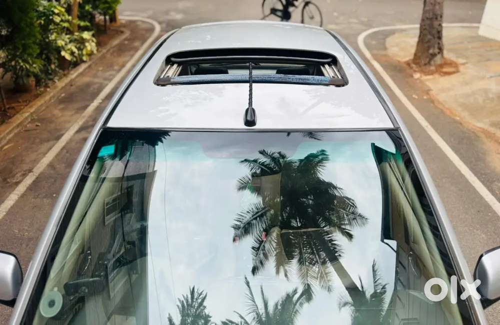 Hyundai I10 Asta (sunroof) 2011