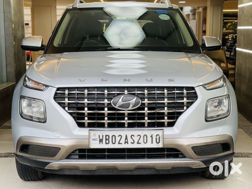 Hyundai Venue 1.2 S Plus, 2022, Petrol