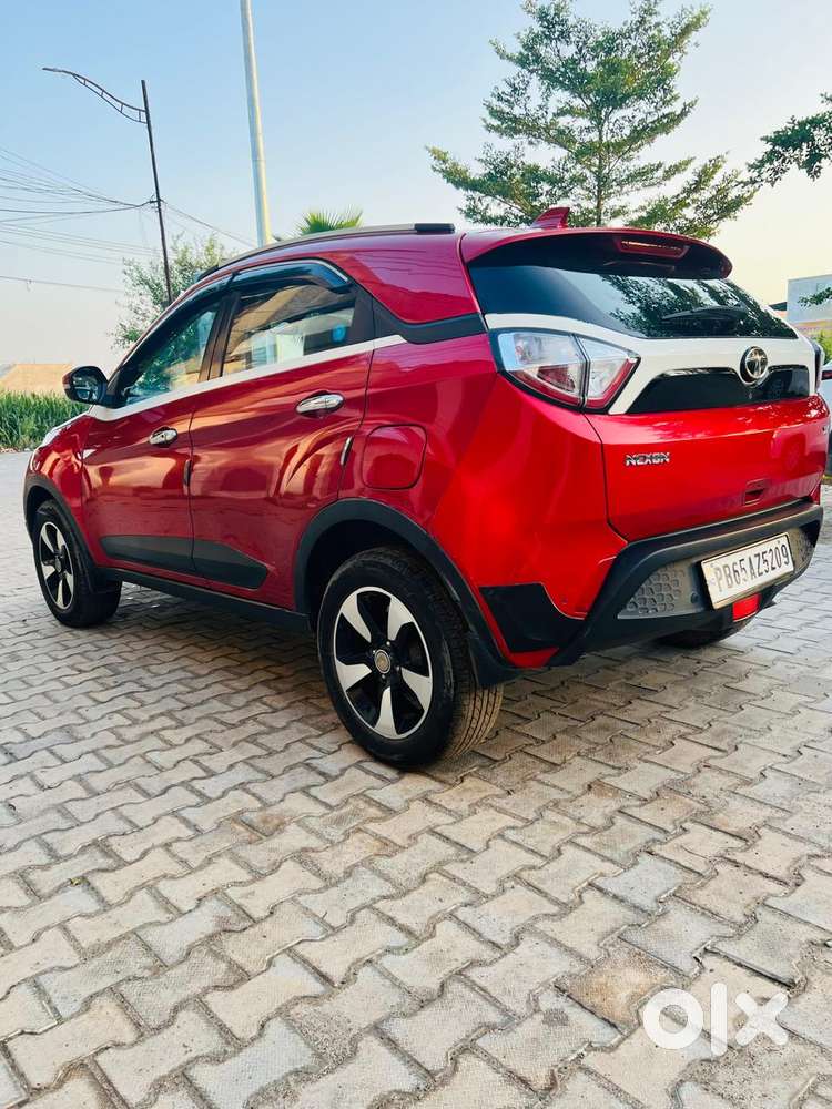 Tata Nexon 1.2 Revotron Xz Plus, 2021, Petrol