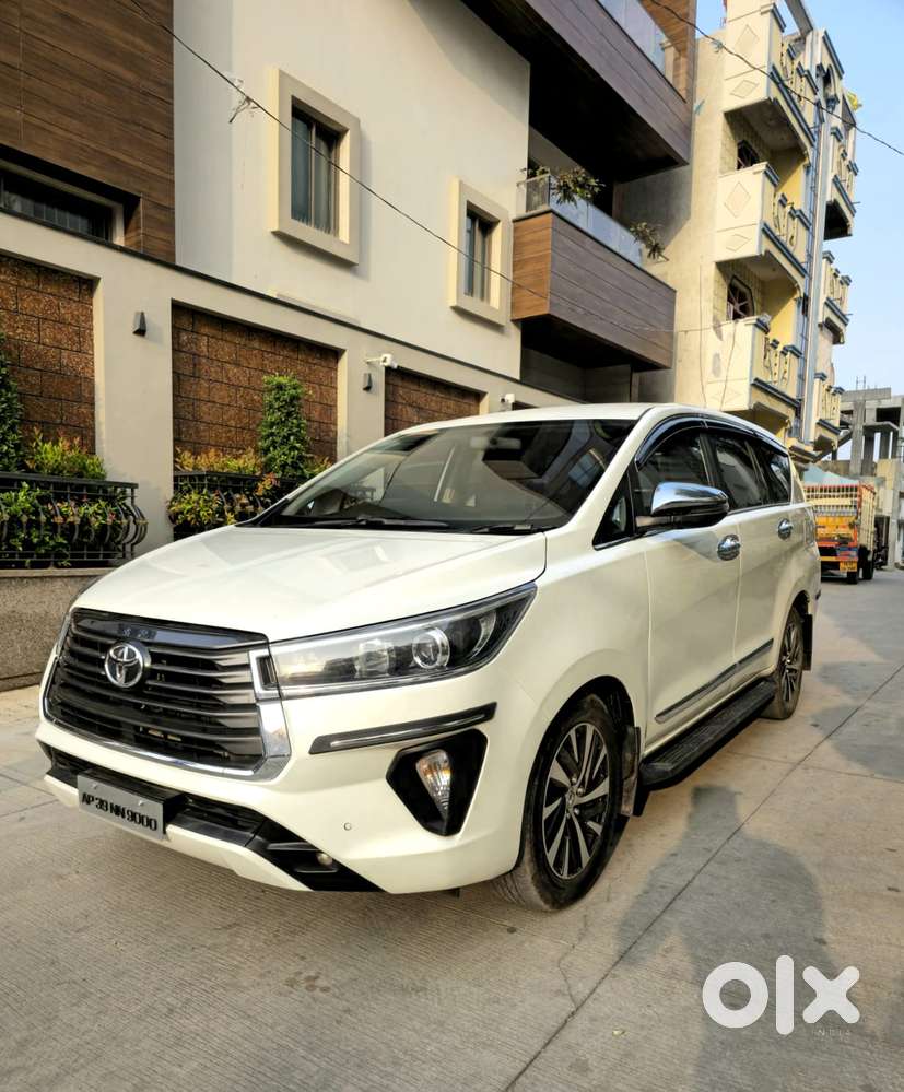 Toyota Innova Crysta 2.4 Z 7 Str, 2022, Diesel