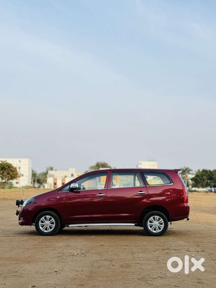 Toyota Innova 2.5 G (diesel) 7 Seater Bs Iv, 2006, Diesel