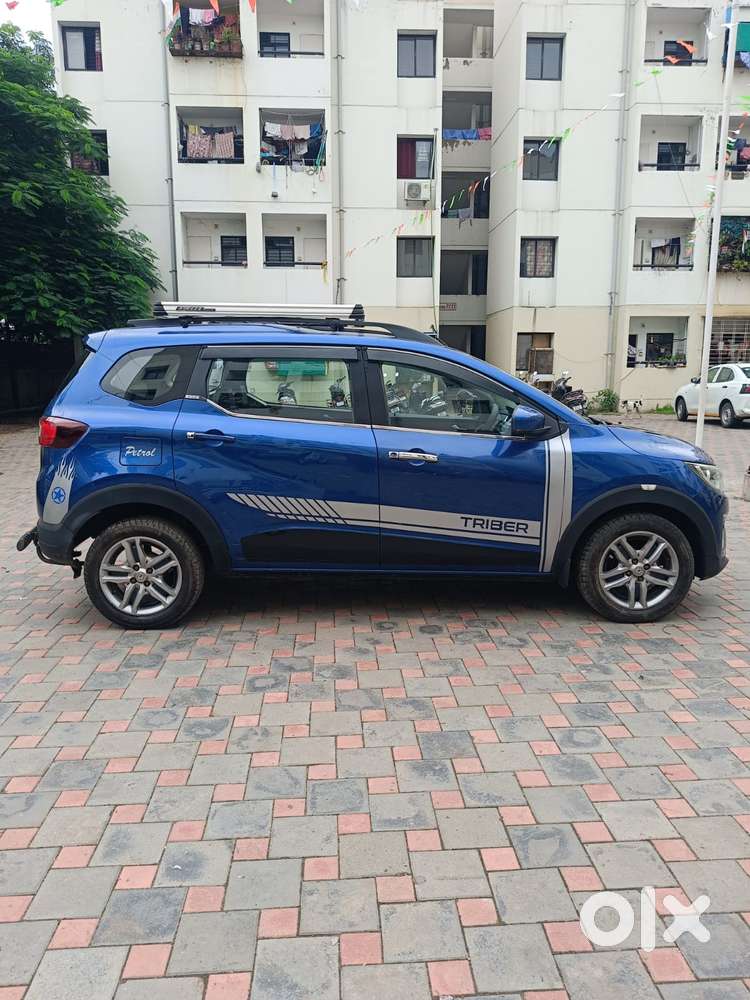 Renault Triber Rxz, 2020, Petrol