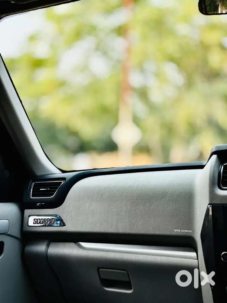 Scorpio S11 Top