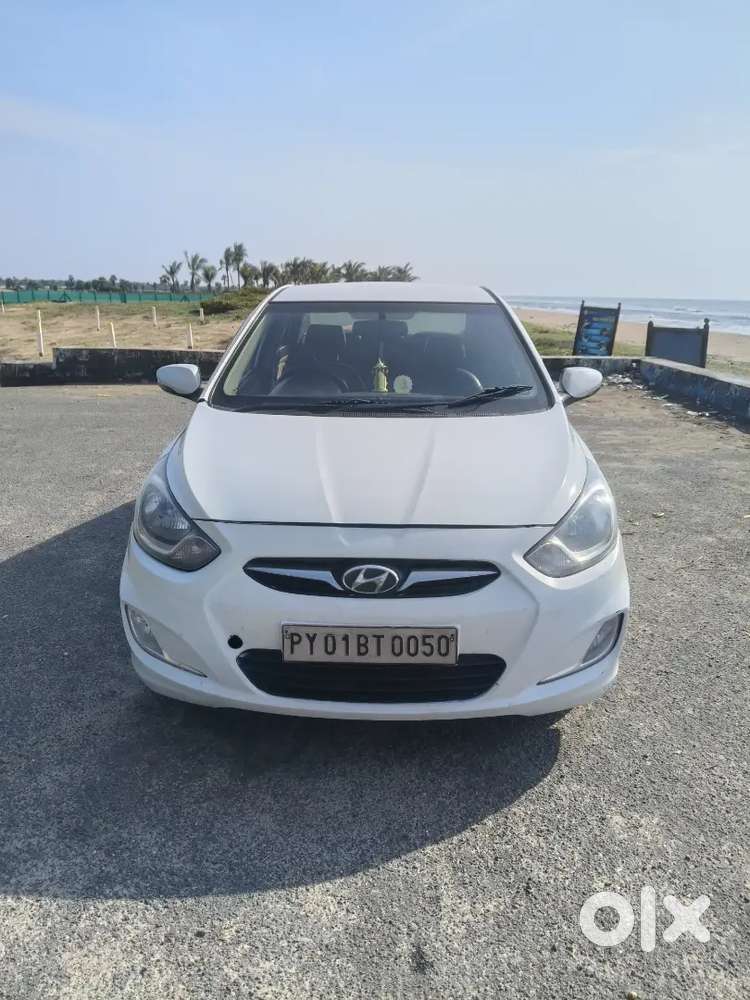 Hyundai Verna 1.6 Sx Crdi 2012