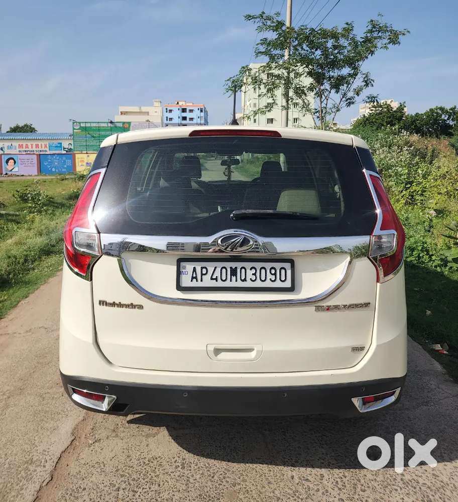 Mahindra Marazzo 2018  M8 Diesel.