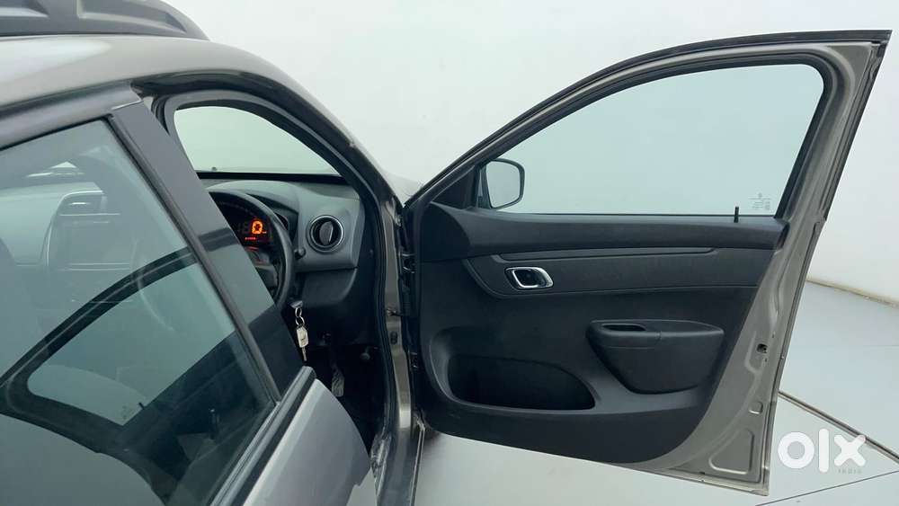 Renault Kwid 1.0 Rxt Sce Special (o), 2019, Petrol