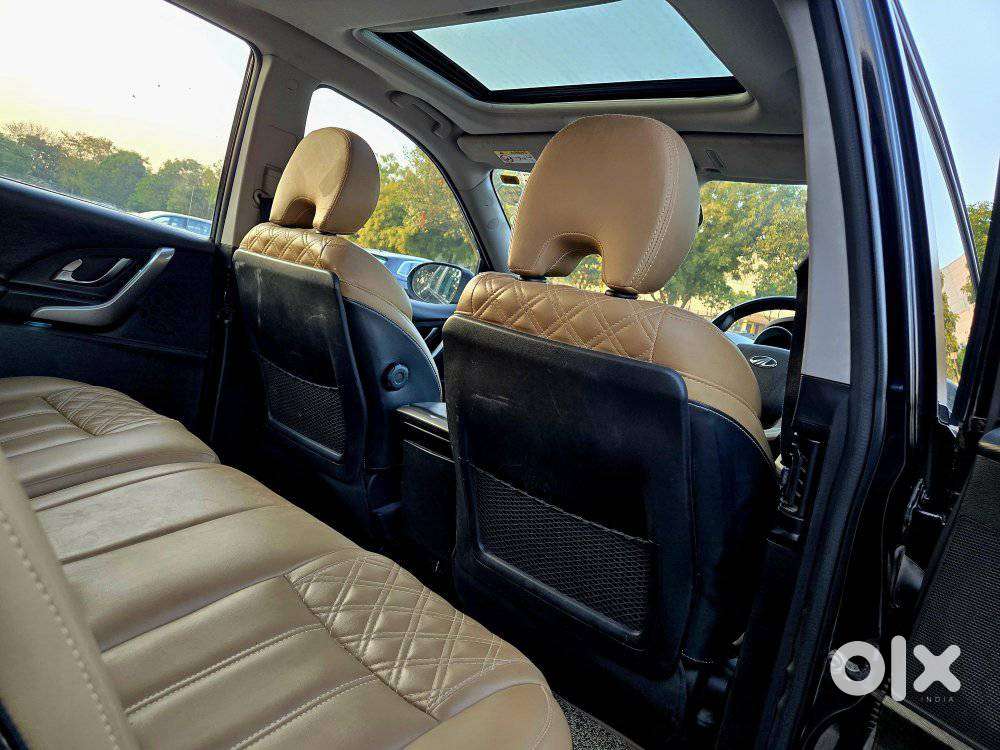 Mahindra Xuv500 W9 At 1.99, 2020, Diesel