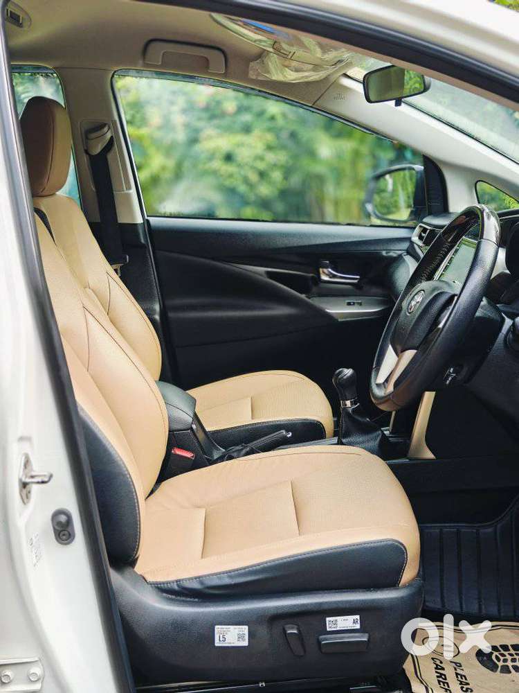 Toyota Innova Crysta 2.4 Z 7 Str, 2025