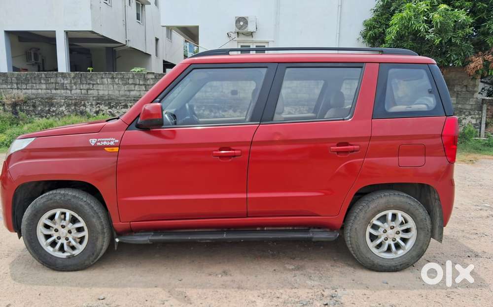 Mahindra Tuv 300 Mhawk100 T8, 2015, Diesel